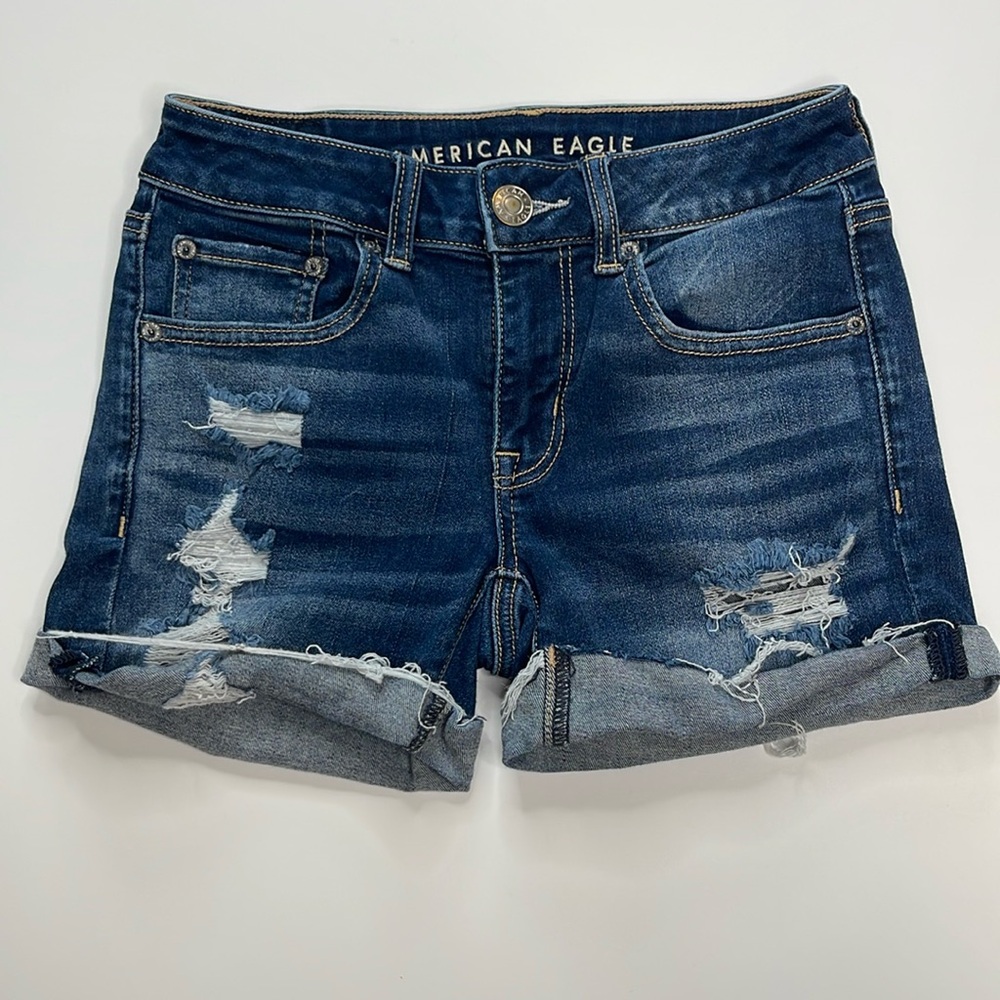 American Eagle Midi Next Level Stretch Distressed Jean Shorts Size 2